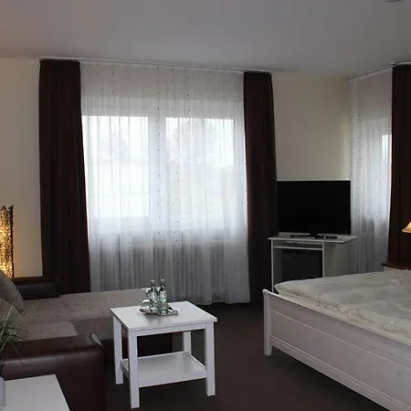 Strandhotel Ховахт