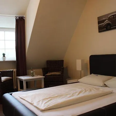 Отель Strandhotel Ховахт